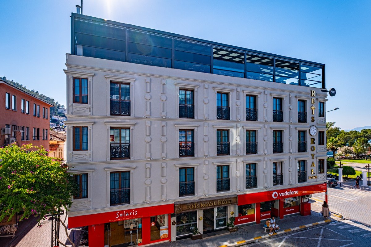 Reis Royal Hotel