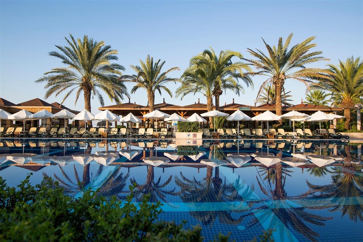 Crystal Tat Beach Pearl Collection - All inclusive