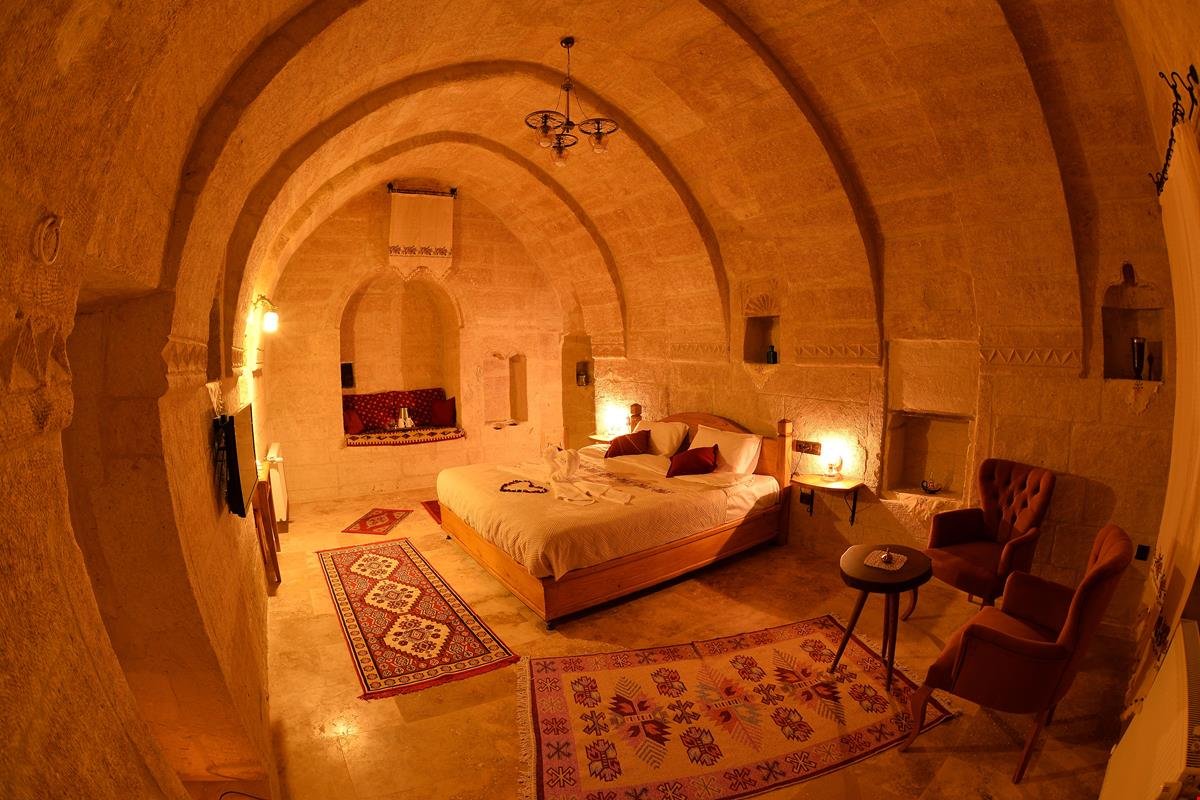 Mosaic Cave Hotel