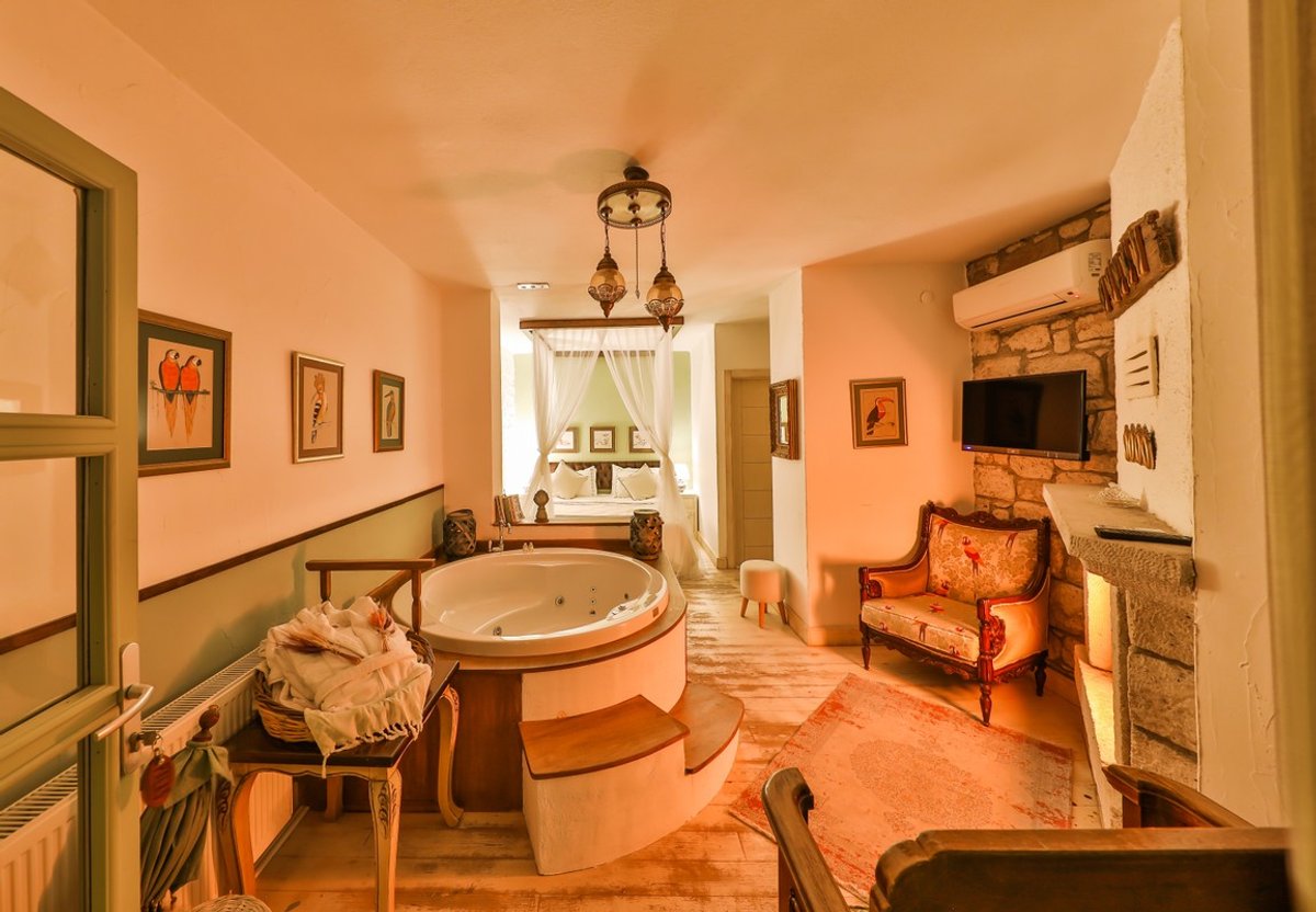 Palas Alacati - Adults Only