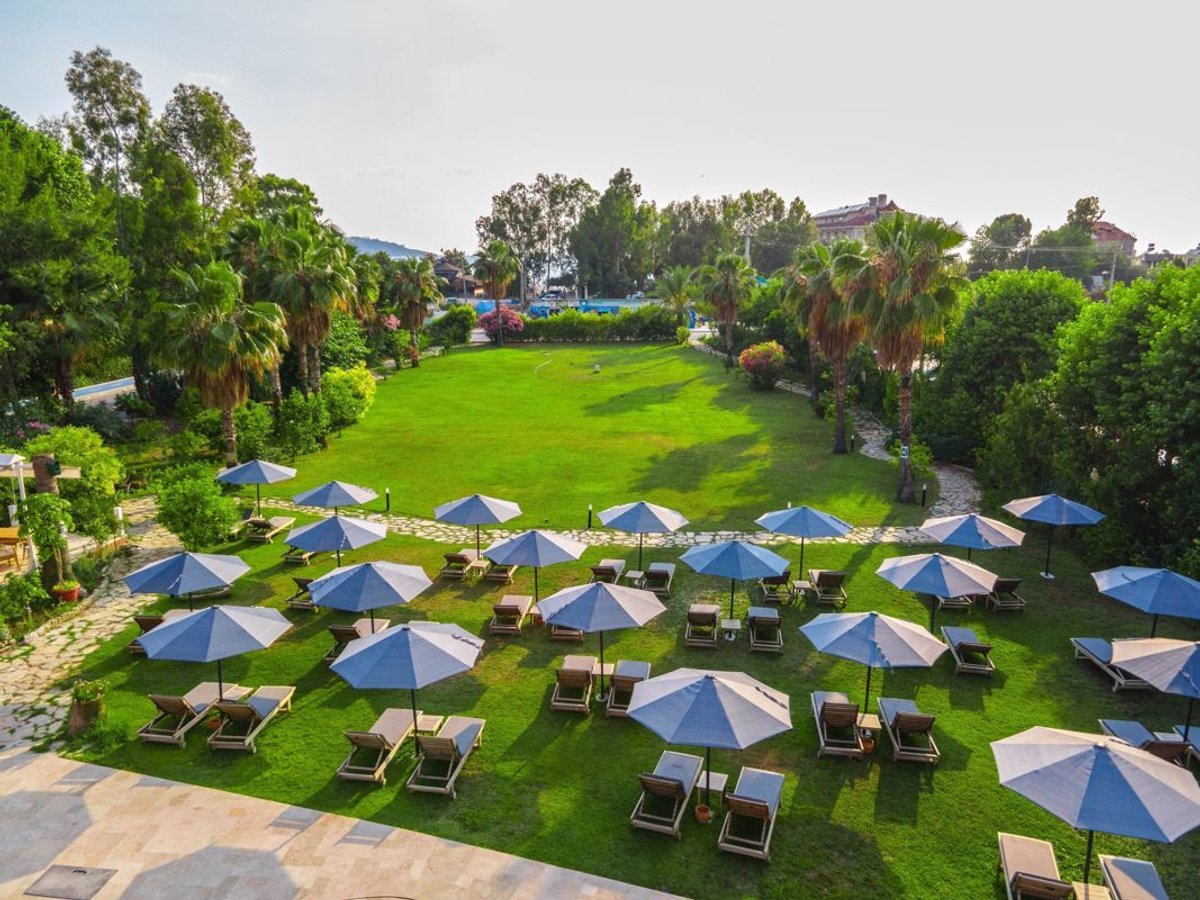 Hotel Club-E