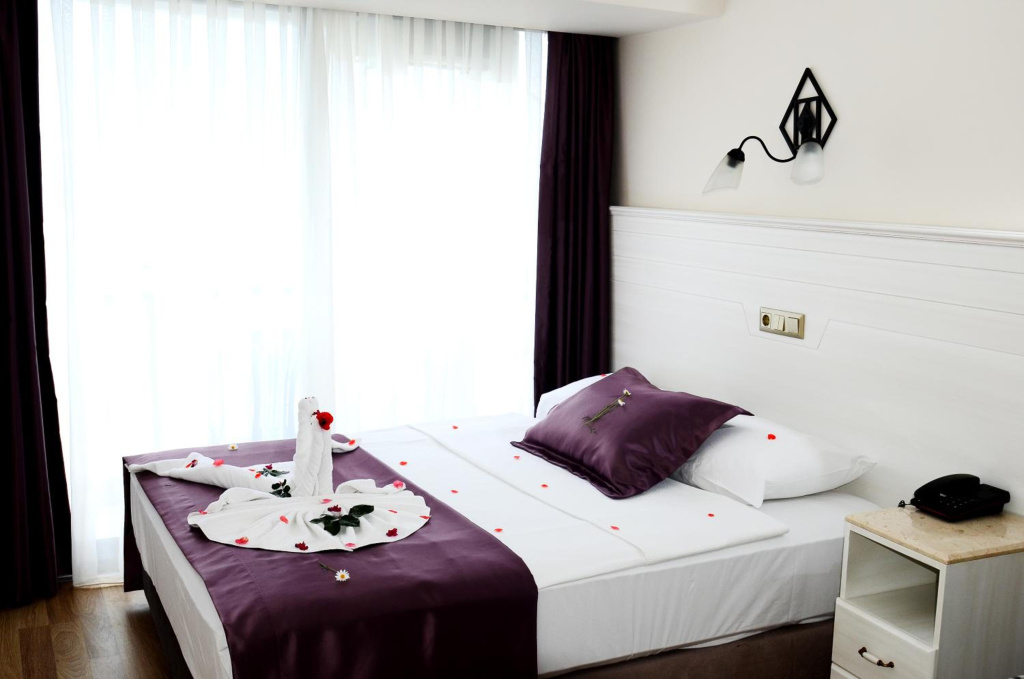 By Karaaslan Inn Hotel