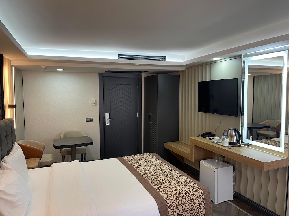 Hotel Eronur