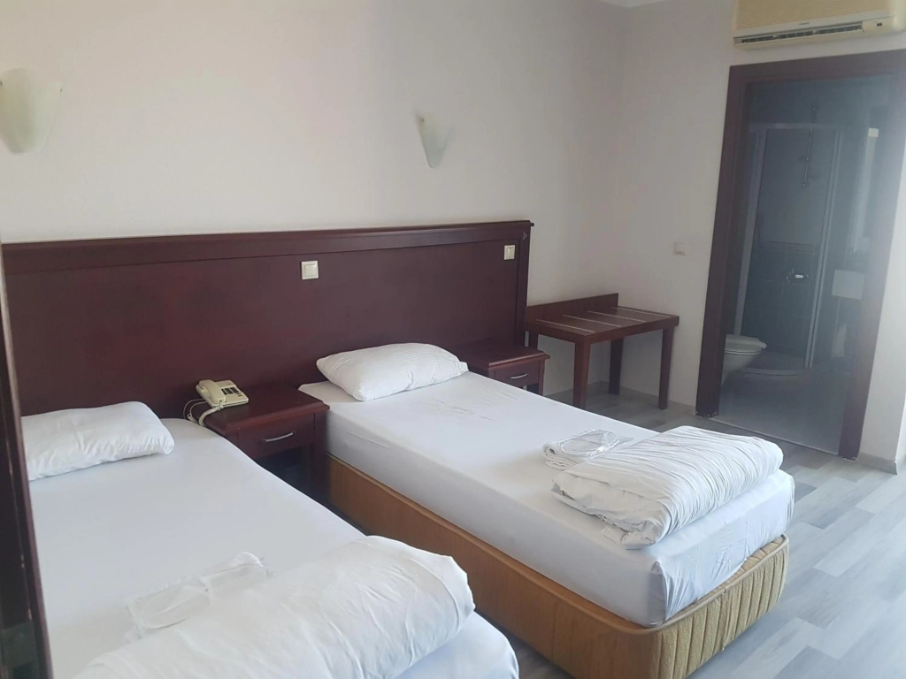 Acropol Beach Hotel
