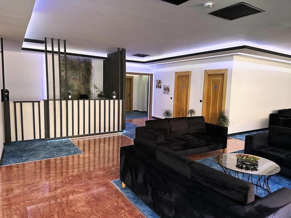 KT Home Hotel & Apartments