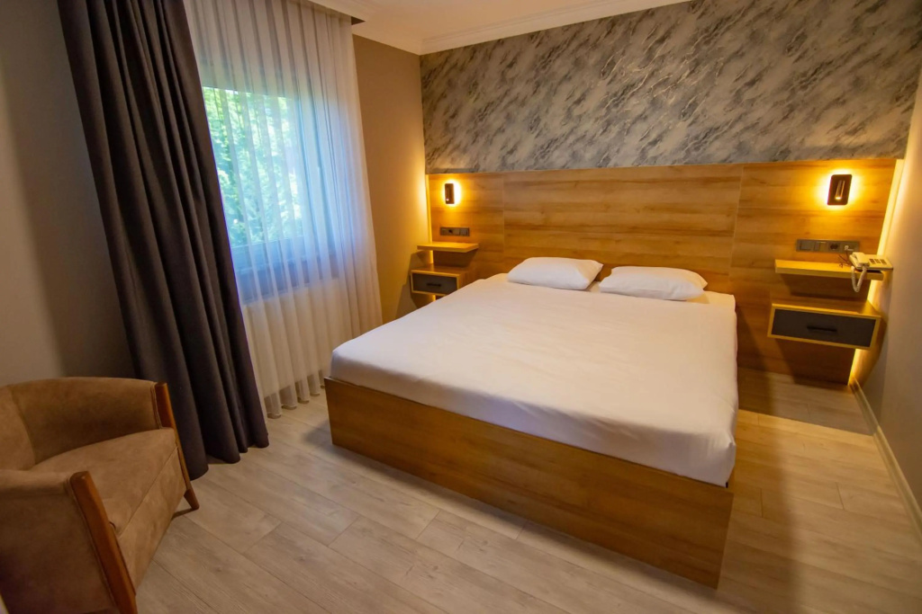 Green Palace Suite Hotel