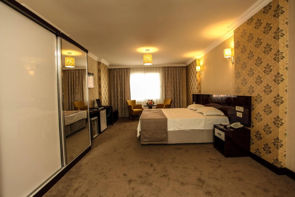 Grand Akcali Hotel