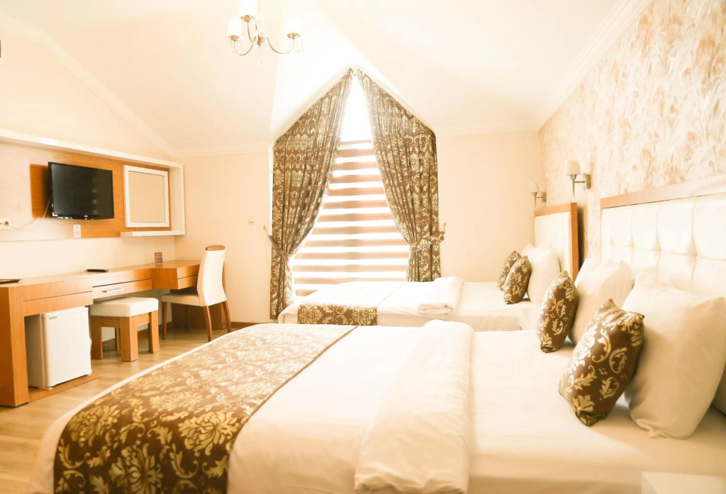 Cebeciler Otel