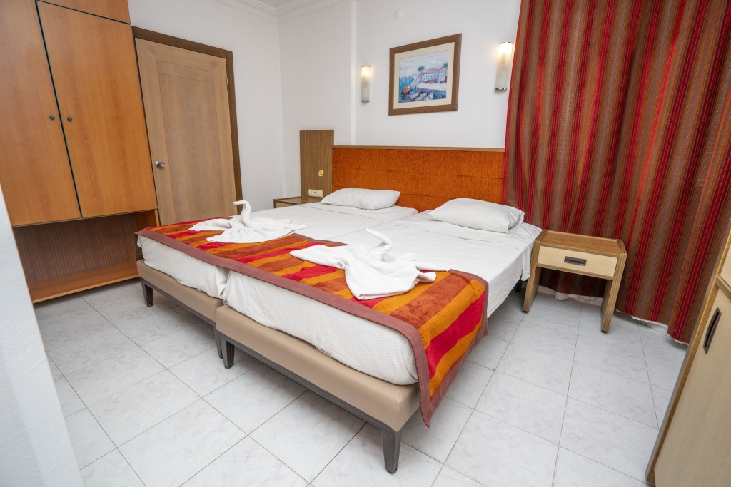 Carmen Suite Hotel