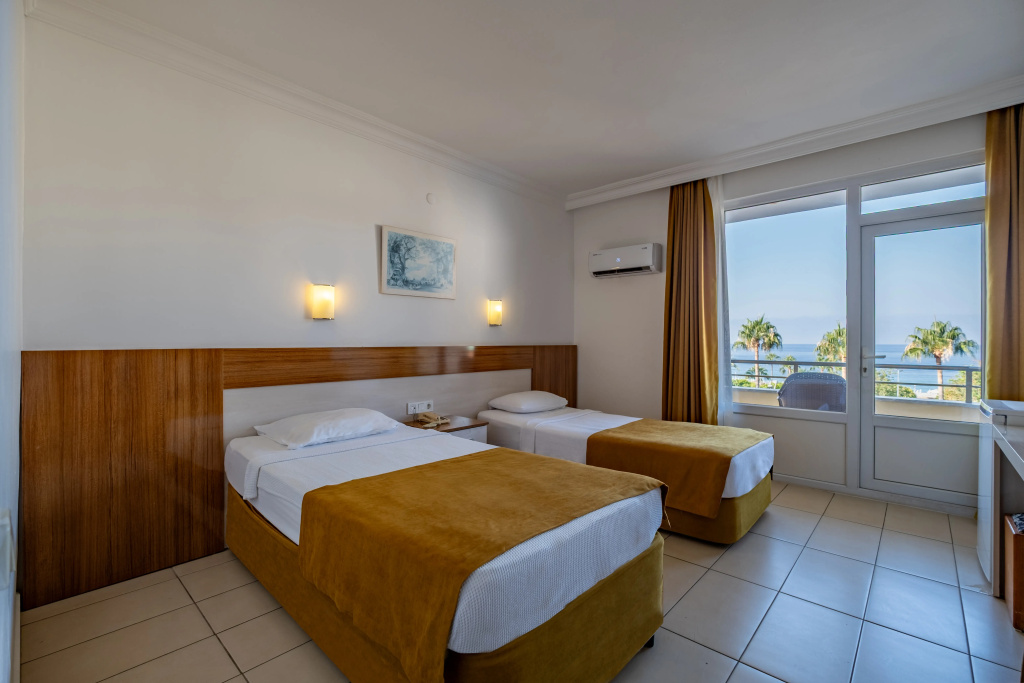 Kleopatra Miray Hotel