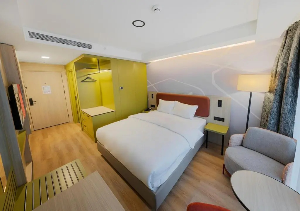 Noem Hotel