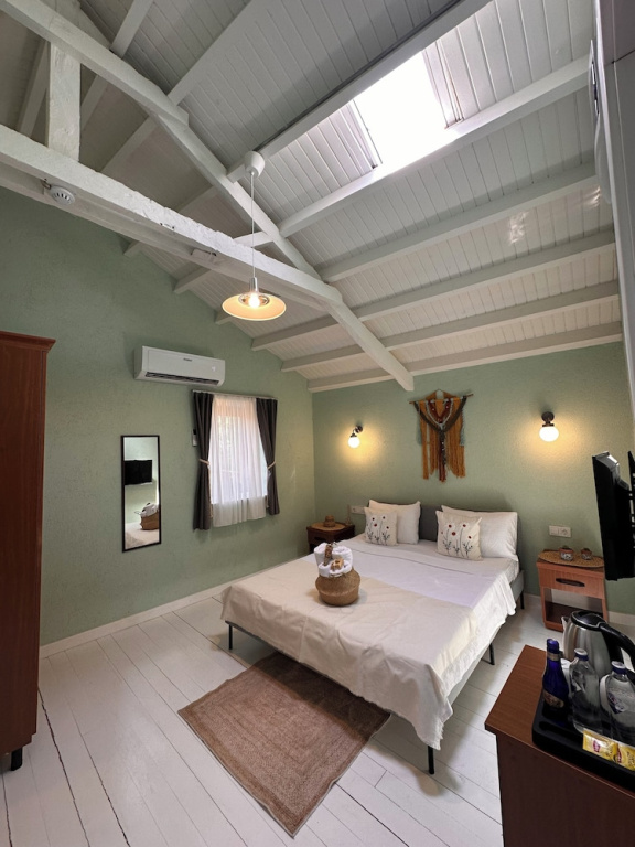 Hanole Macaron Guest House