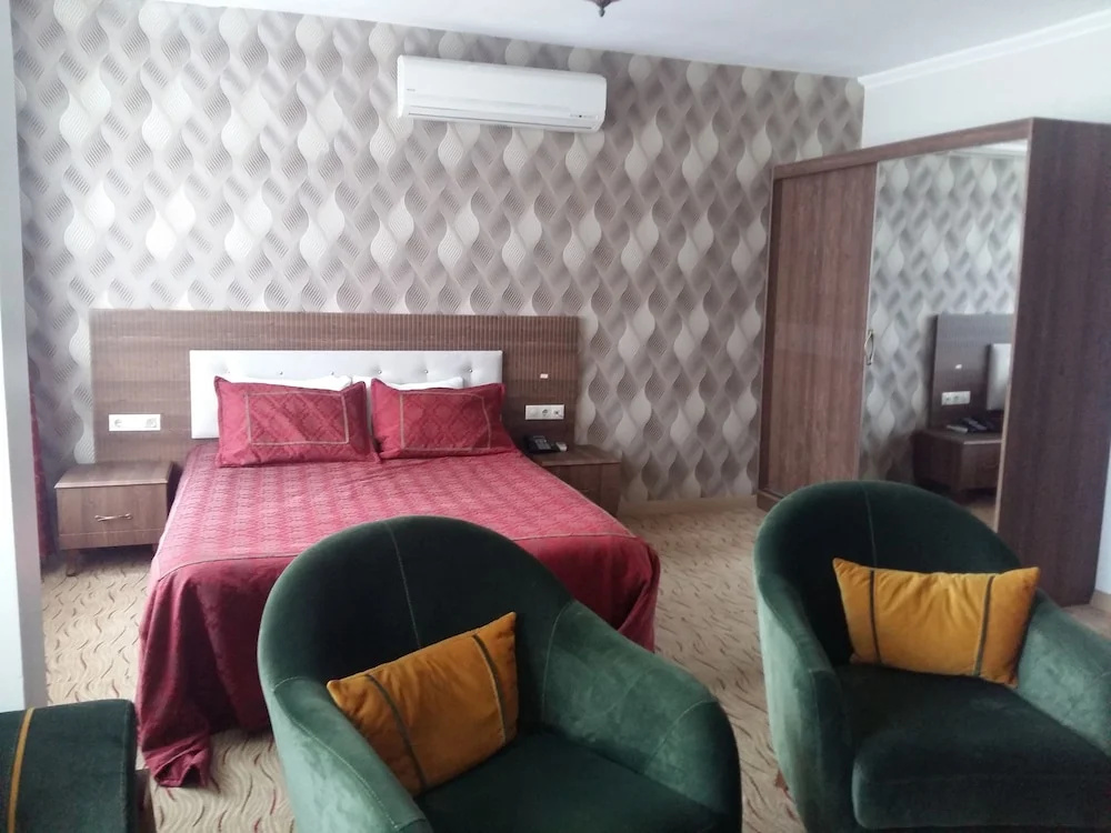 Cihan Otel