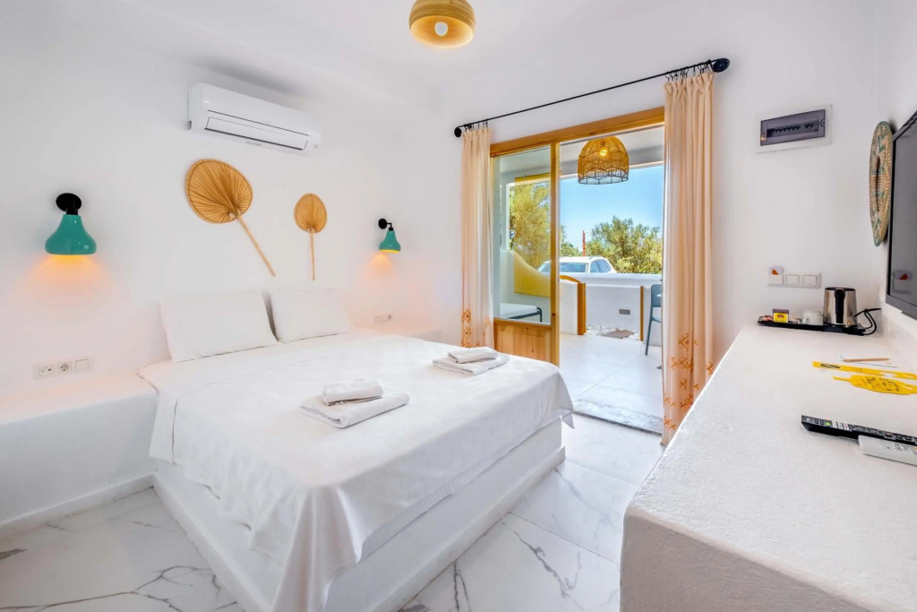 Payam Hotel