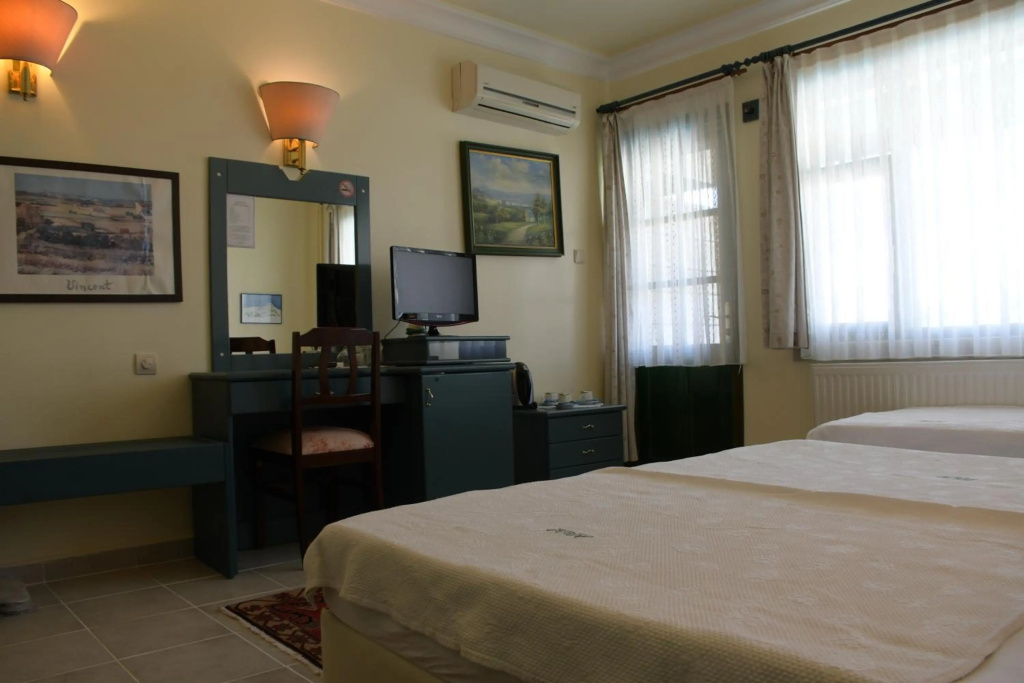 Hotel Hal - Tur