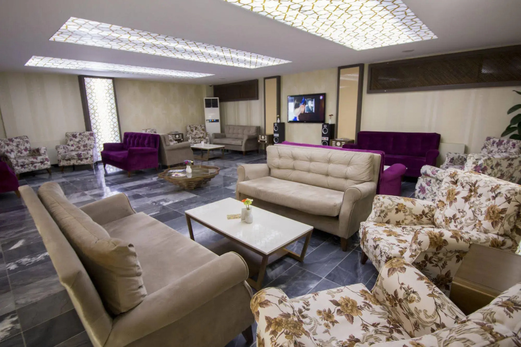 Hotel Business Han