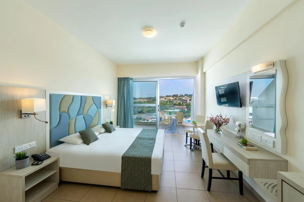 Tofinis Hotel
