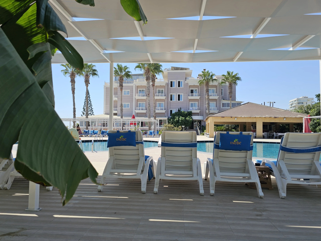 Exotic Hotel