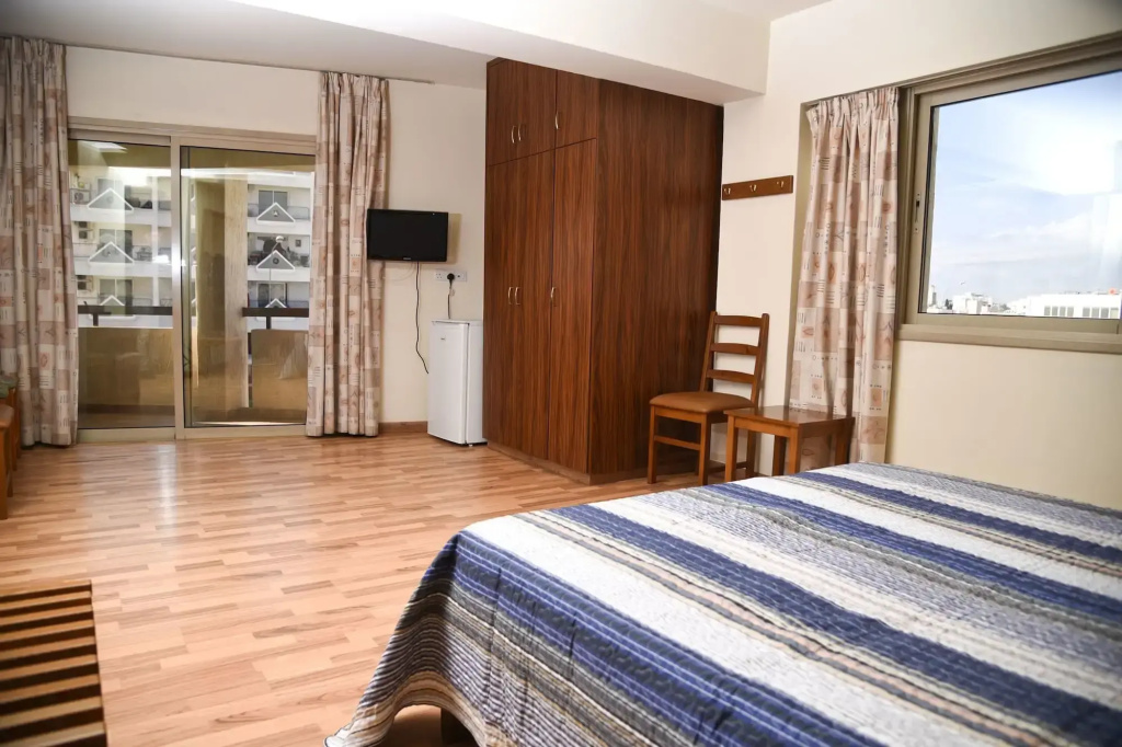 Elysso Hotel