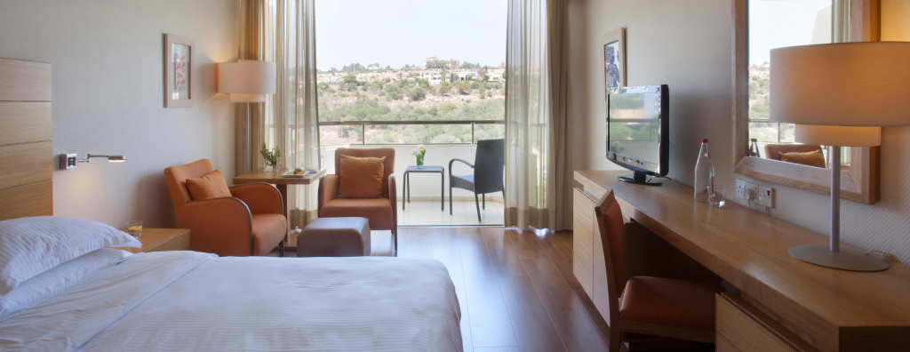 Alion Beach Hotel