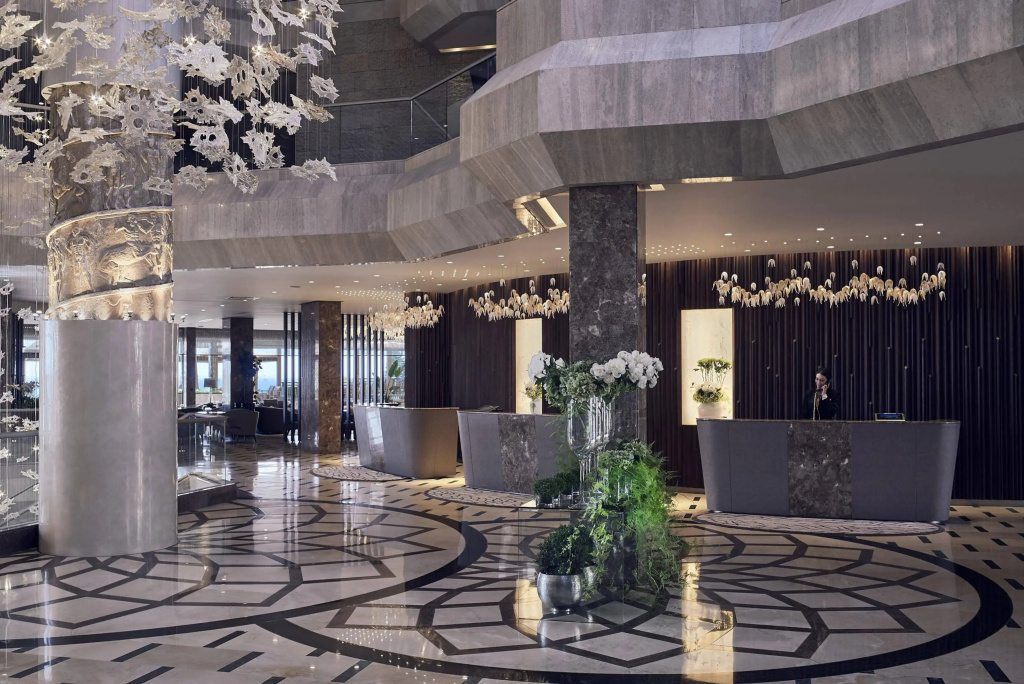 Four Seasons Hotel