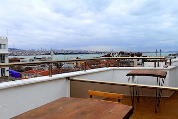 Galata King Suites