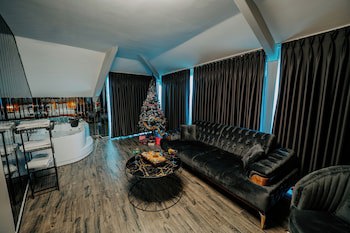 Grand Quars Hotel